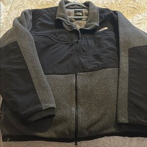 The North Face Men's Black and Gray Performance Jacket